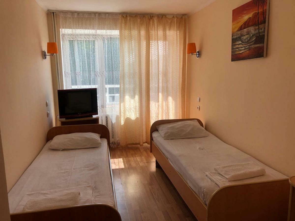 Tourist Hotel Shymkent Exterior photo